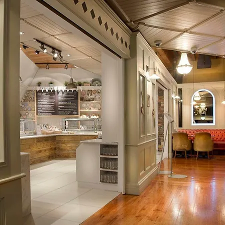 Hotel Dinn Ri Carlow