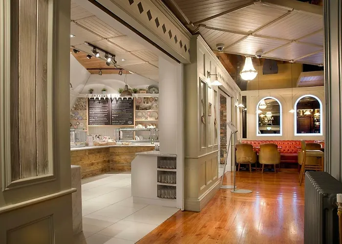 호텔 딘 리 칼로